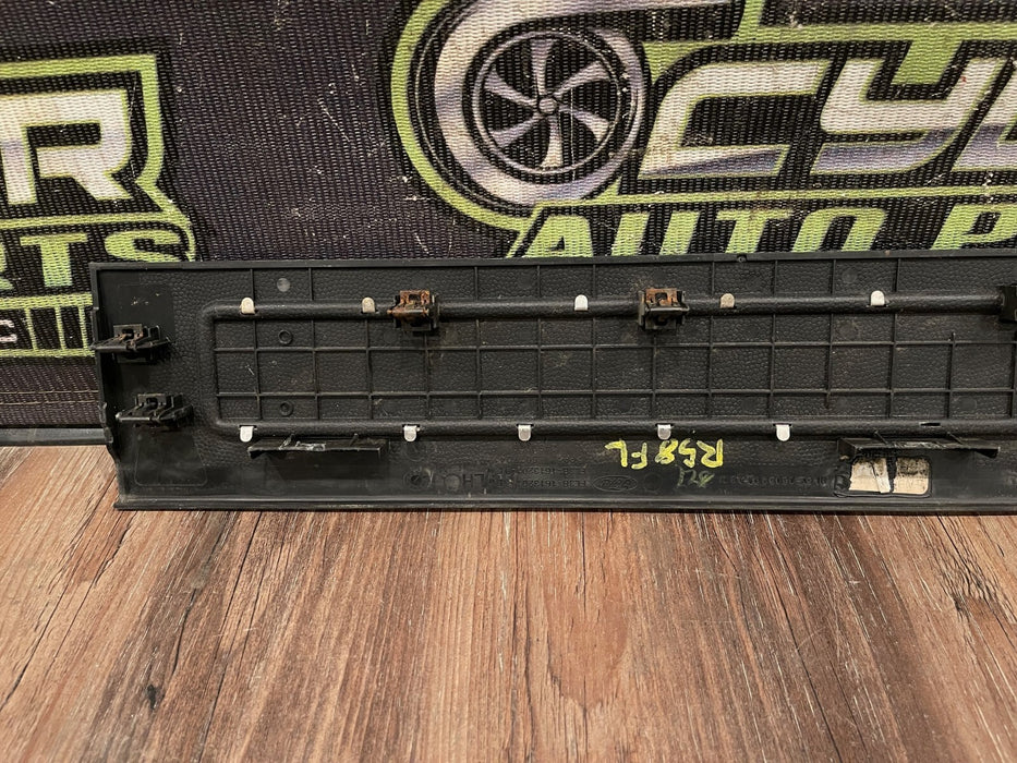 2017-2019 FORD F250 F350 PLATINUM FRONT DRIVER LEFT KICK PLATE OEM *HOLE/SCUFFS*