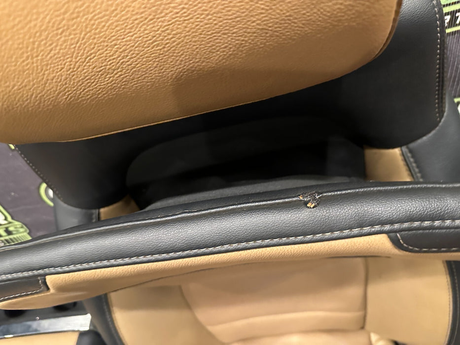 2023 2024 FORD F250 F350 F450 LARIAT FRONT SEATS CENTER CONSOLE ~MINOR BURN WEAR