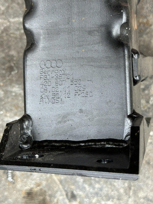 2014 AUDI R8 OEM FRONT PASSENGER RIGHT BUMPER BRACKET 420807552 420 807 552
