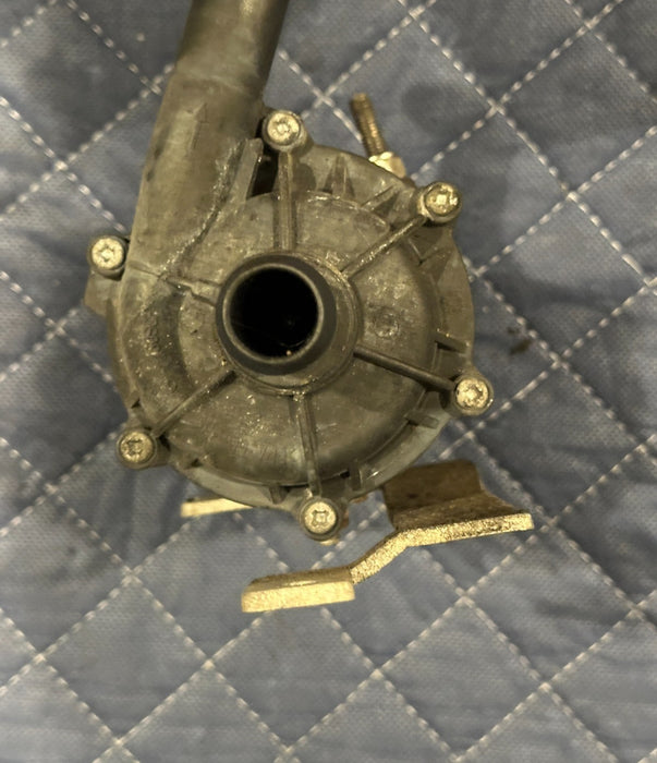 2014 AUDI R8 BOSCH ENGINE AUXILIARY WATER PUMP 0 392 022 002