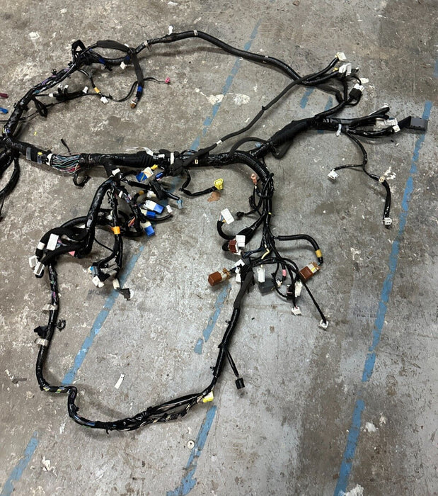 2016 2017 NISSAN TITAN XD PRO-4X FRONT MAIN DASHBOARD DASH HARNESS 24010-EZ04A