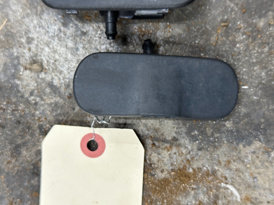 2012 AUDI R8 LEFT & RIGHT WINDSHIELD WASHER NOZZLE PAIR OEM