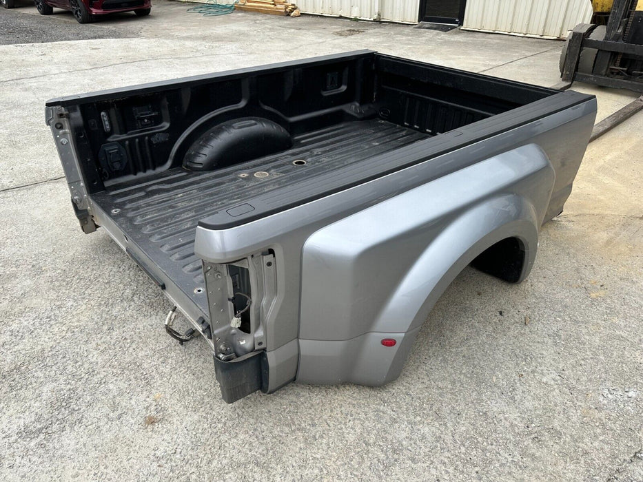 2017 2018 2019 2020 2021 2022 FORD F350 F450 DUALLY DRW 8' BED SILVER (JS)