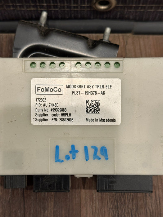 2017-2019 FORD F350 F250 TOWING CONTROL MODULE OEM FL3T-19H378