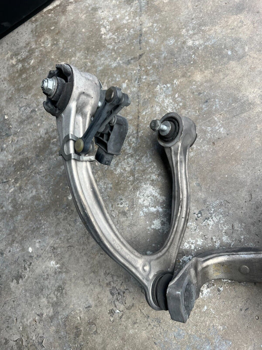 2015 MERCEDES-BENZ C63S AMG FRONT RIGHT SPINDLE SUSPENSION KNUCKLE CONTROL ARMS