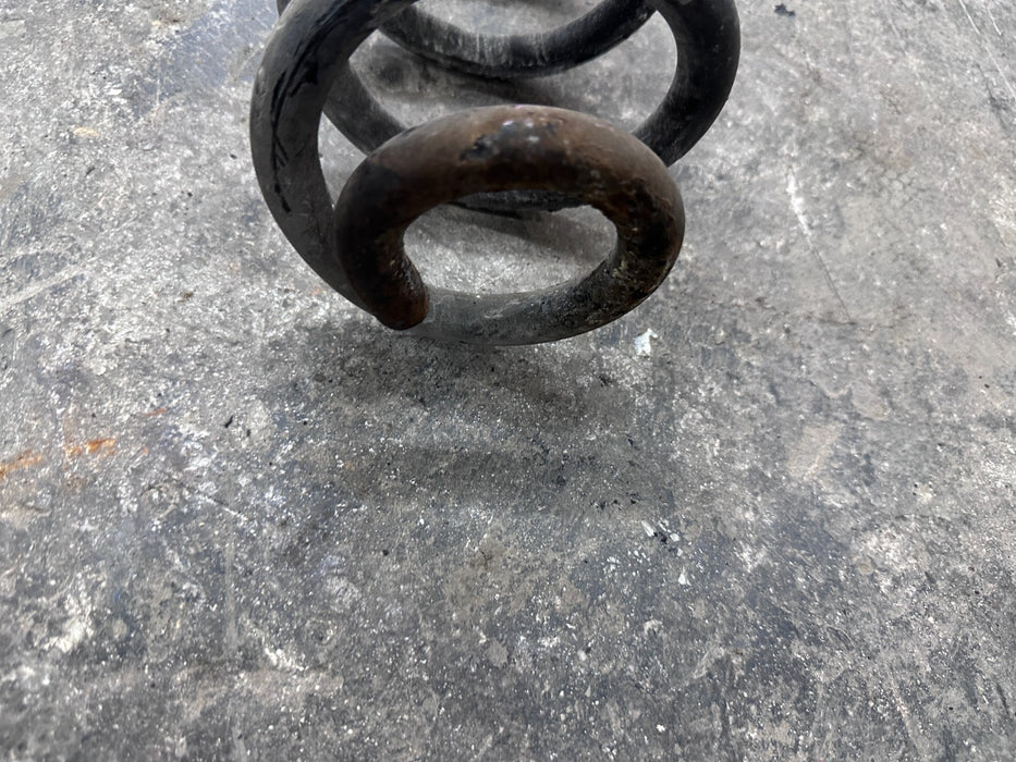 2017-2019 FORD F250 F350 LEFT COIL SPRING OEM