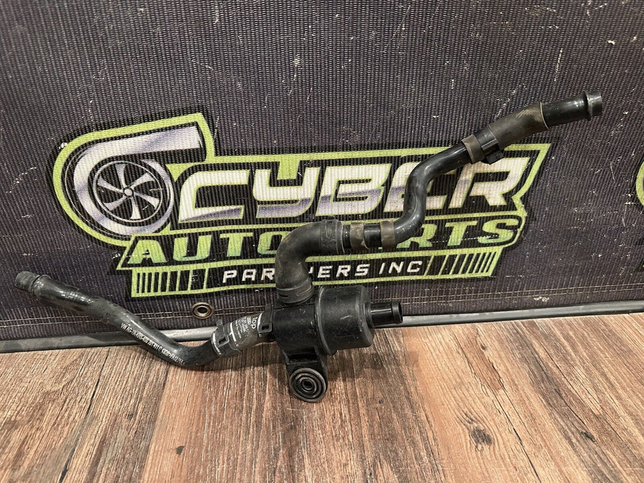 2021 AUDI R8 HURACAN REAR LEFT FUEL VAPOR CANISTER OEM 4S0 201 389 C