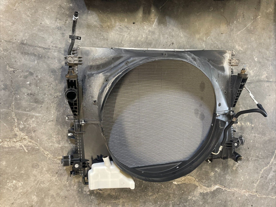 2017-2019 FORD F250 F350 6.7L DIESEL PLATINUM RADIATOR ASSEMBLY OEM