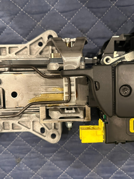 2014 AUDI R8 POWER STEERING COLUMN TRIM LEVER SHAFT 423419501C 423 419 501 C