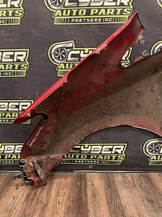 2014 TOYOTA PRUIS V FRONT PASSENGER RIGHT FENDER OEM *RESIDUE/PAINT CHIPS* (READ