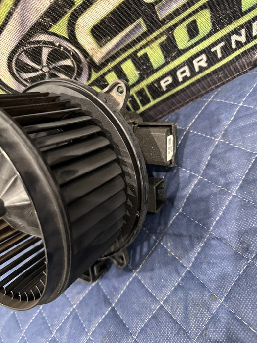 2017-2019 FORD F250 F350 HEATER BLOWER MOTOR OEM FL3H-19846-AG