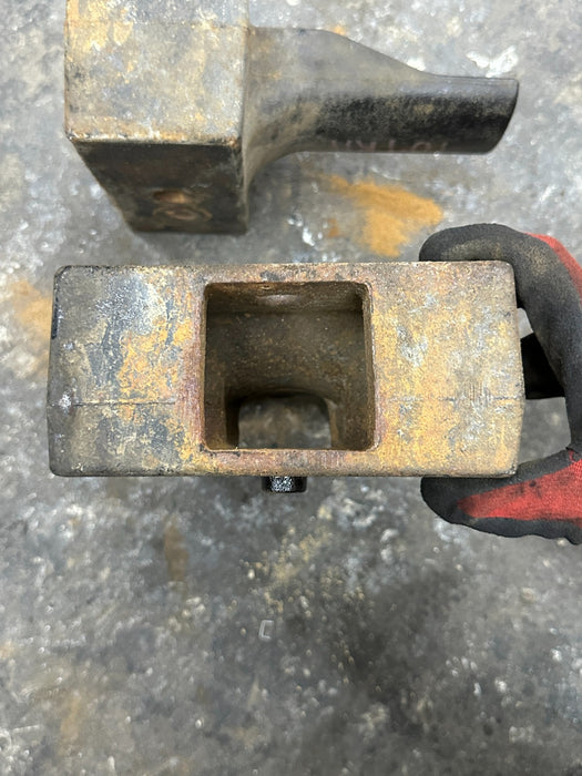 2017-2019 FORD F350 LEFT & RIGHT SUSPENSION SPRING SPACER PAIR OEM