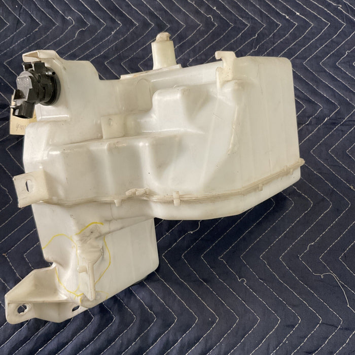 2013-2019 SCION FRS FR-S SUBARU BRZ OEM WINDSHIELD WASHER TANK  ~DAMAGE~
