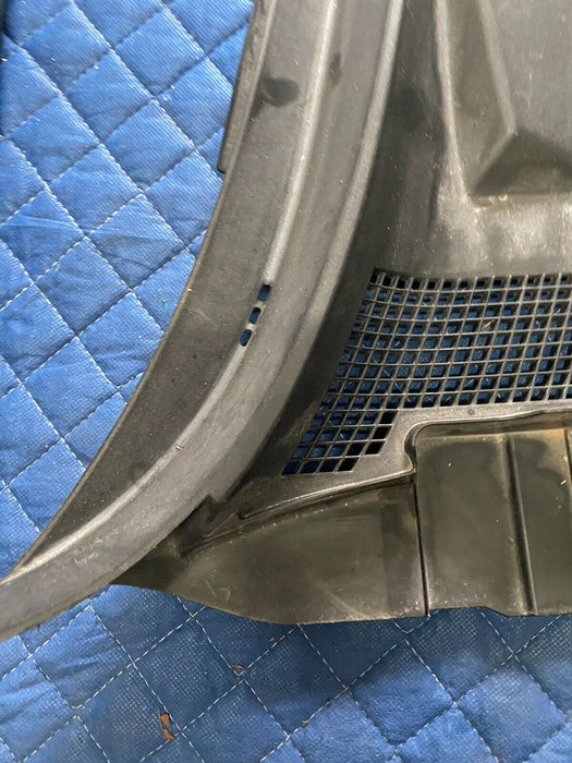 2017-2019 NISSAN 370Z PASSENGER WINDSHIELD COWL VENT 66862-1EA0A