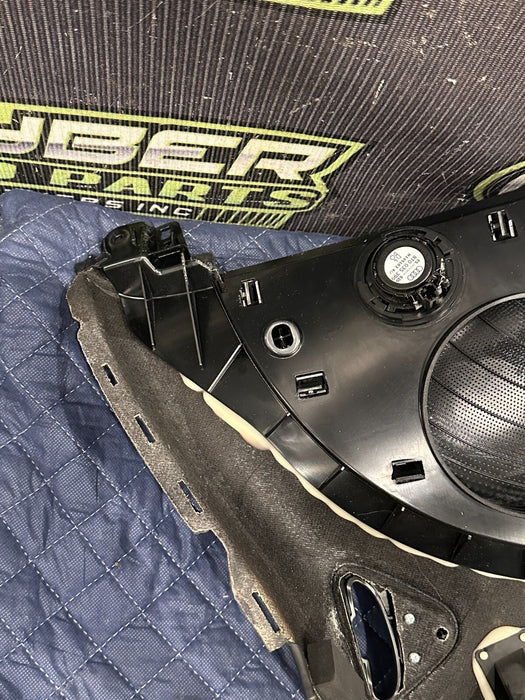 2014 AUDI R8 QUARTER TRIM PANEL LEFT DRIVER 423867035C 423 867 035 C OEM