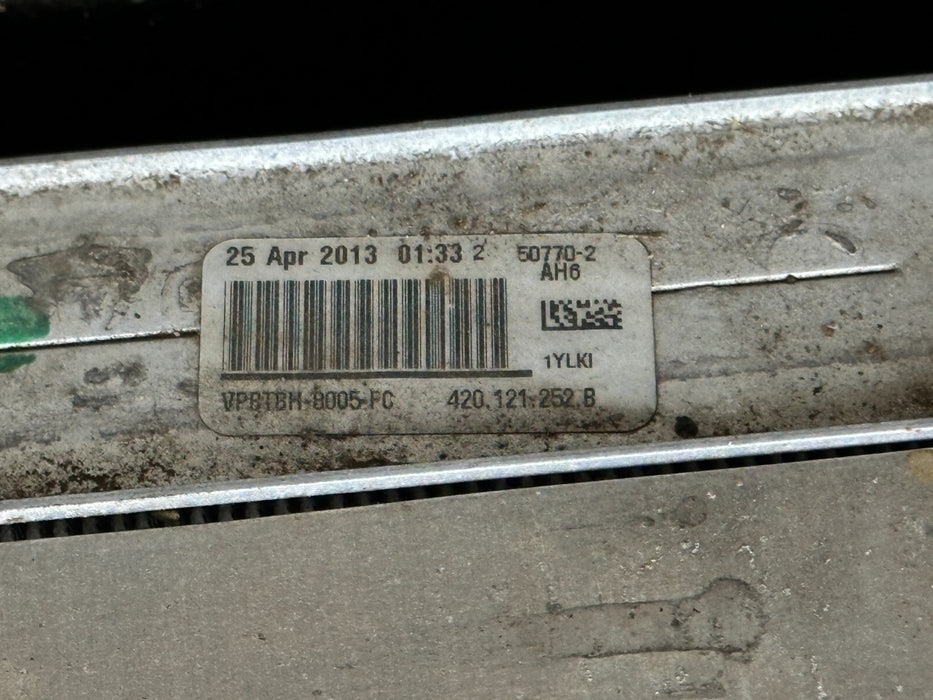 2014 AUDI R8 FRONT RIGHT PASSENGER RADIATOR 420 121 252 ASSEMBLY ~DAMAGE!!~