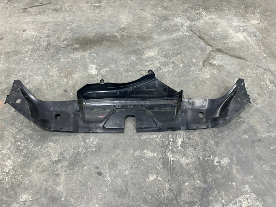 2021 RAM 2500 LARAMIE UPPER RADIATOR SEAL OEM 68366245