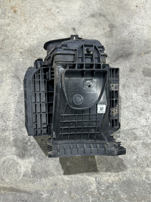 2017-2019 FORD F450 BATTERY TRAY W DUCT OEM