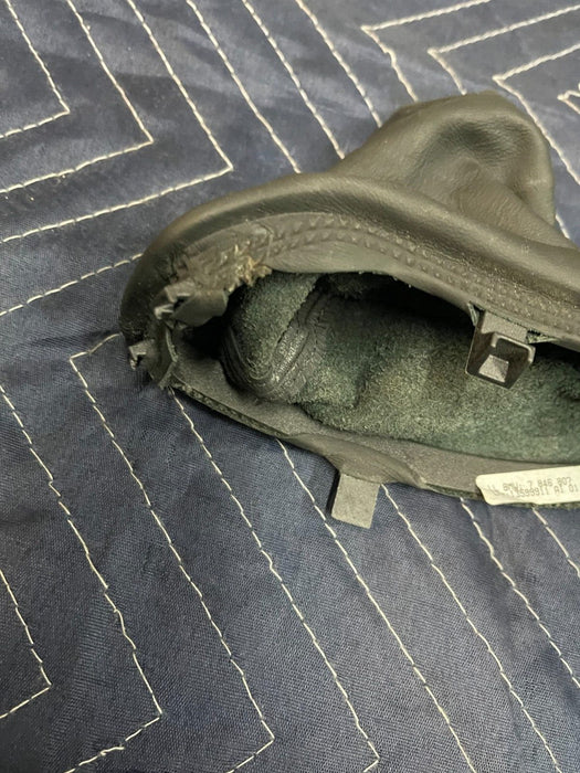 2015 BMW M4 LEATHER E-BRAKE BOOT COVER OEM  7 846 807