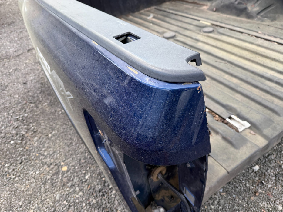 2016-2019 NISSAN TITAN XD BED 6.5FT PLATINUM RESERVE BLUE TWO TONE