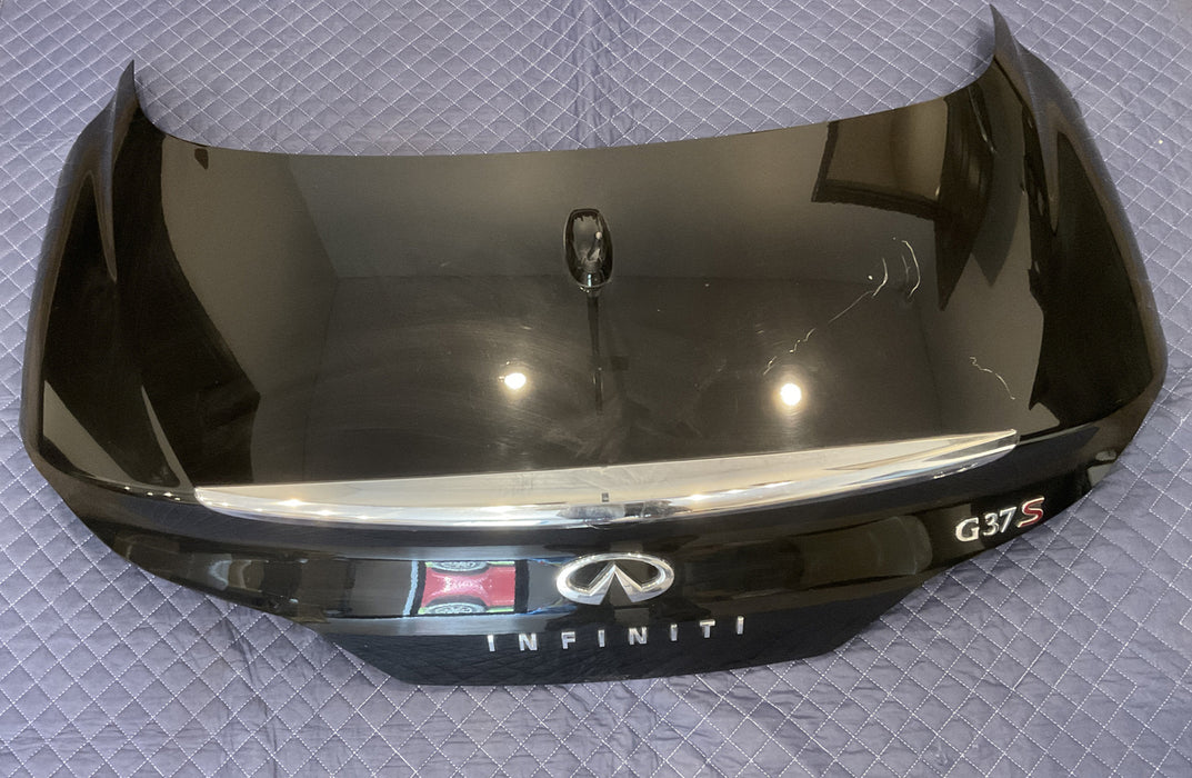2013 INFINITI G37S COUPE REAR TRUNK DECK LID BLACK COMPLETE OEM~SCRATCHES~