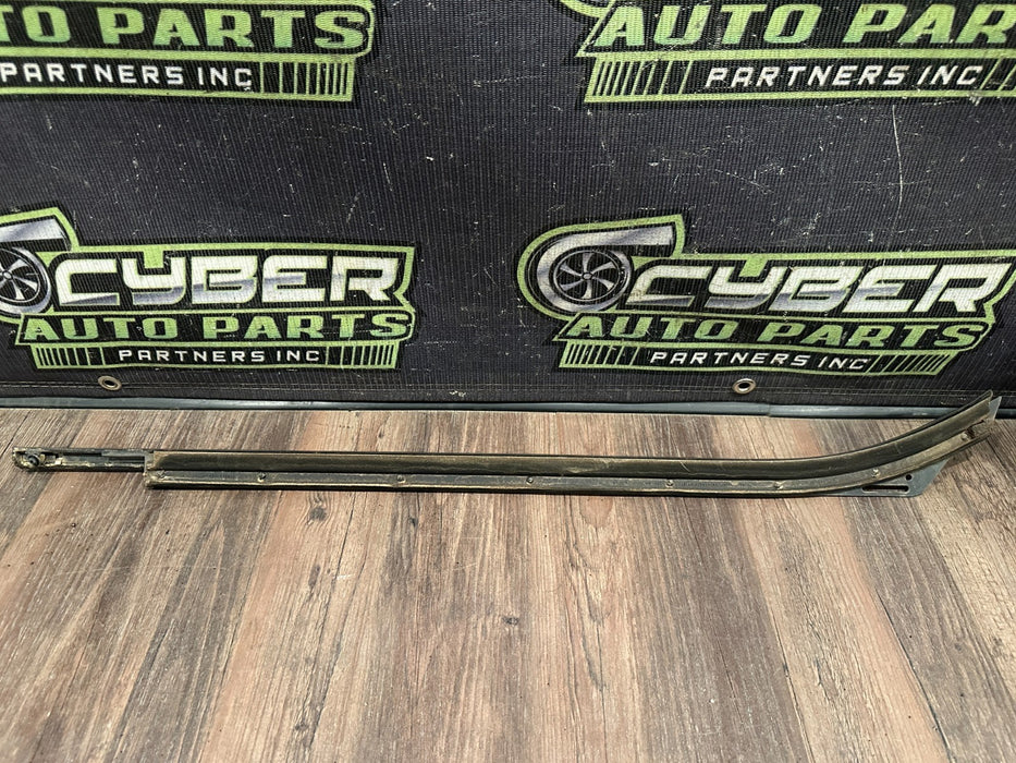2017-2022 FORD F250 F350 F450 REAR RIGHT CHROME DOOR BELT MOLDING OEM