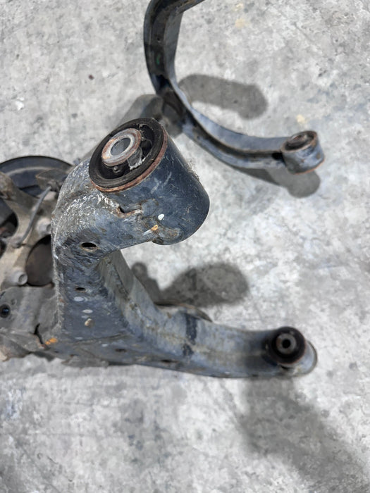 2017 NISSAN TITAN XD RESERVE FRONT RIGHT SUSPENSION KNUCKLE ASSEMBLY OEM