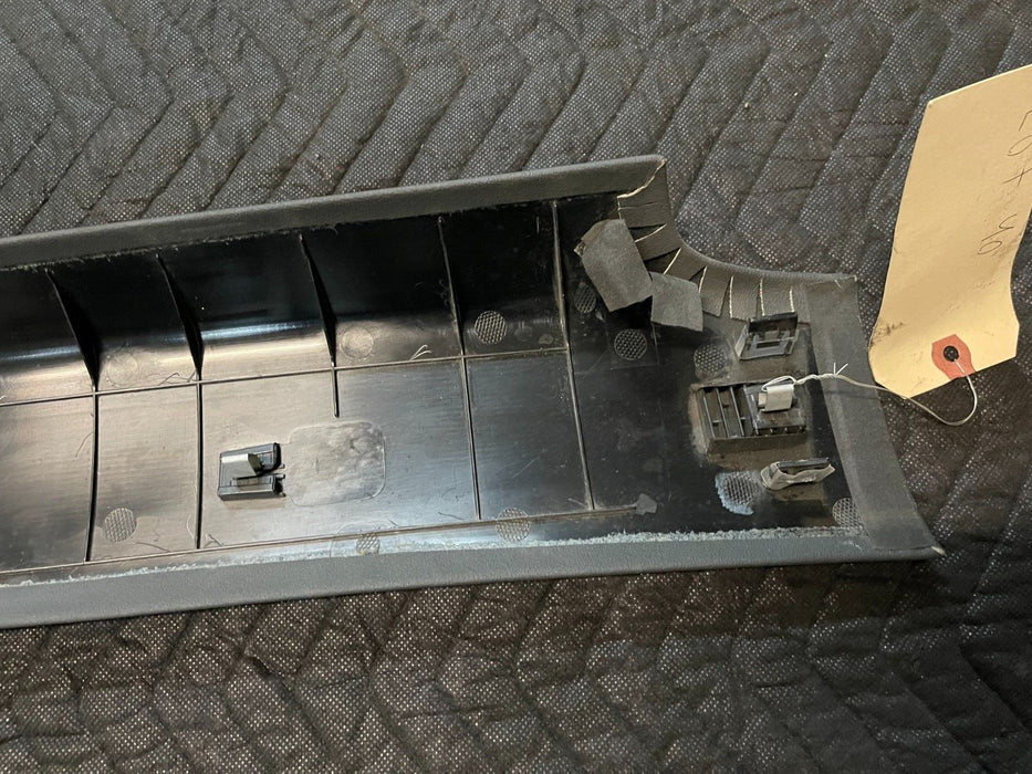 2017 AUDI R8 V10 REAR CENTER BACK SEAT TRIM PANEL OEM 4S8 868 802 38M *WEAR*