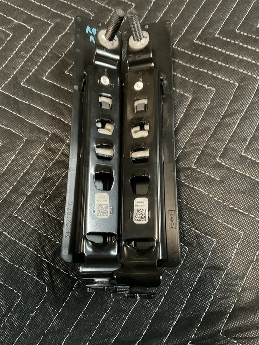 2019 FORD F350 PLATINUM DIESEL FRONT LEFT RIGHT SEAT BELT ADJUSTER BLACK SET OEM