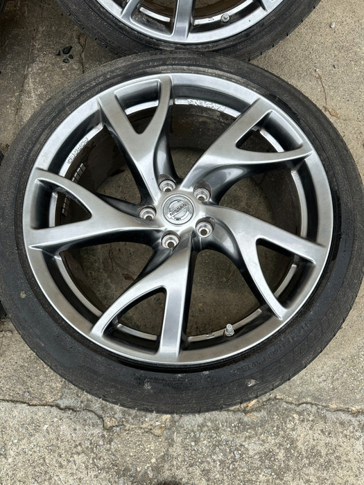 2013 NISSAN 370Z FRONT REAR WHEELS RIMS TIRES 19X9 19X10 OEM *SLIGHT CURB RASH*