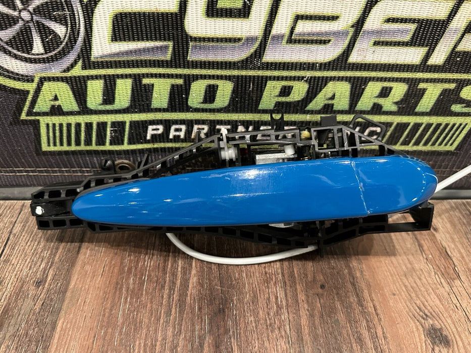 2020 BMW M4 F82 PASSENGER RIGHT DOOR HANDLE LAGUNA SECA BLUE *448* OEM *READ*