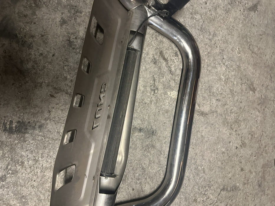 2017 DODGE RAM 3500 LUND CHROME CATTLE LED BULL GUARD BAR 27021205 ~MINOR DENTS~