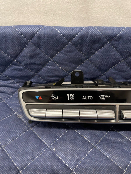 2017 MERCEDES-BENZ C63 AMG W205 INTERIOR DASH CLIMATE CONTROL BUTTON OEM