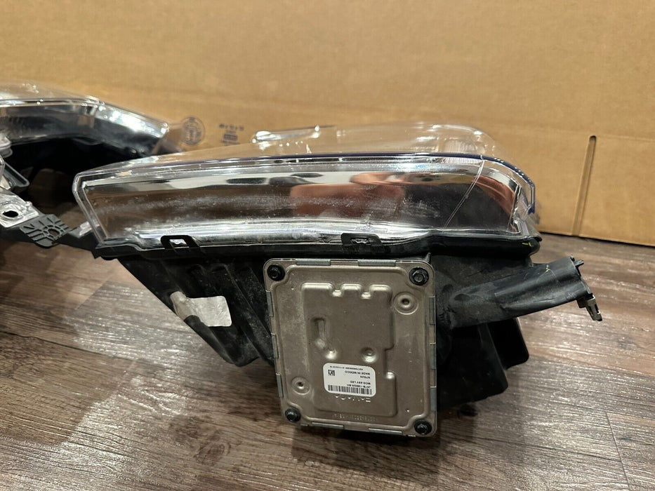 2020 2021 2022 FORD F250 F350 F450 PLATINUM LED HEADLIGHT PAIR LEFT RIGHT OEM