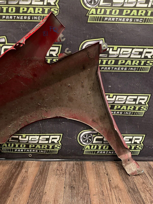 2014 TOYOTA PRUIS V FRONT PASSENGER RIGHT FENDER OEM *RESIDUE/PAINT CHIPS* (READ