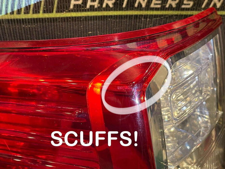 2016-19 NISSAN TITAN/XD DRIVER LEFT HALOGEN TAILIGHT OEM 26555 EZ23D *READ*