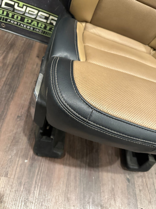 2023 2024 FORD F250 F350 F450 LARIAT FRONT RIGHT SEAT ~MINOR BURN WEAR~