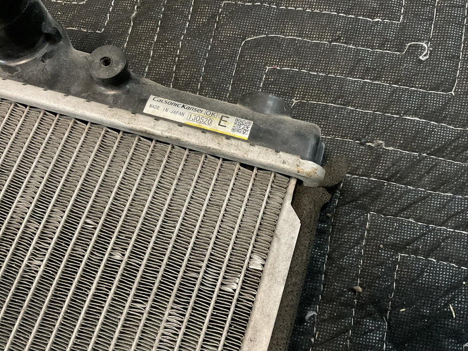 2014 2015 INFINITI Q50 3.7L V6 HYBRID ENGINE REAR MAIN RADIATOR OEM*DAMAGE*