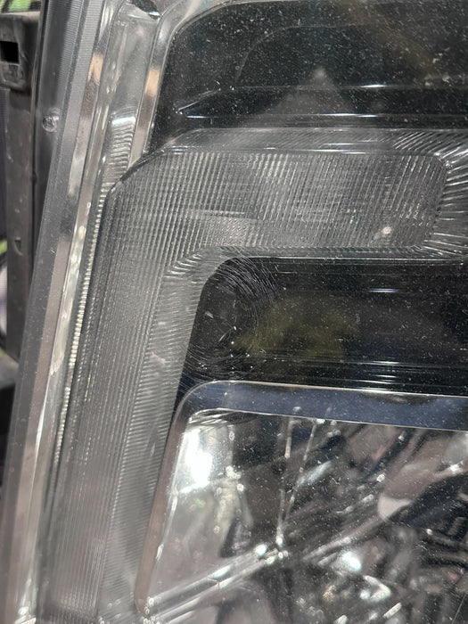 2017 NISSAN TITAN XD DRIVER LEFT LED HEADLIGHT OEM *INTERNAL STRESS CRACKS 7-8*