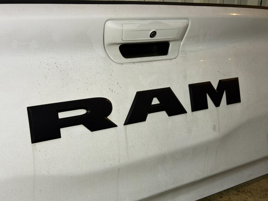 2021 RAM 1500 TRX 6.2L REAR TAIL GATE WHTE OEM COMPLETE W/ CAMERA *DAMAGE*