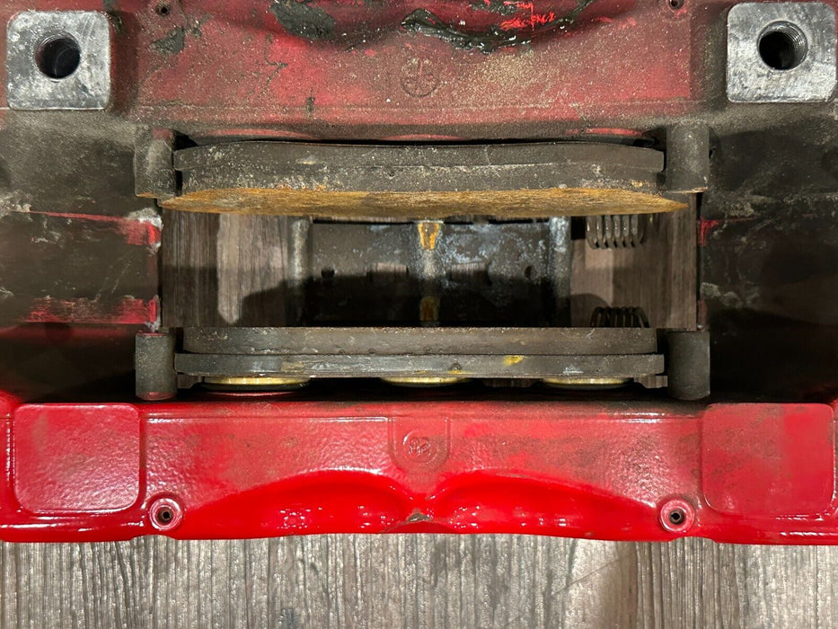 2021 AUDI R8 FRONT RIGHT RED CARBON CERAMIC BRAKE CALIPER OEM *PAINT CHIPS/READ*