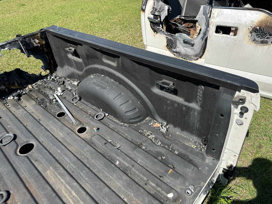 2017-2022 FORD F250 F350 SHORT BED 6' TRI-COAT METALLIC WHITE (UG) OEM