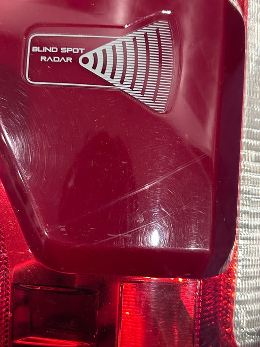 2017-2019 FORD F250 F350 F450 LEFT DRIVER HALOGEN BLISS TAIL LIGHT ASSEMBLY OEM