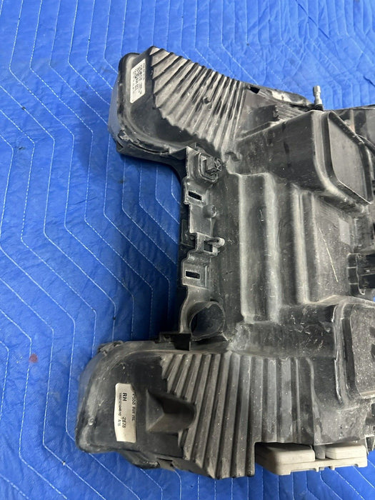 2017-2019 FORD F350 F450 PASSENGER LED HEADLIGHT OEM (READ) BROKEN TABS/SCUFFS