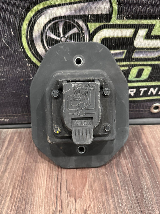 2020 FORD F250 F350 F450 GOOSENECK HITCH TRAILER BED PLUG OEM BC3T-14A485-AD