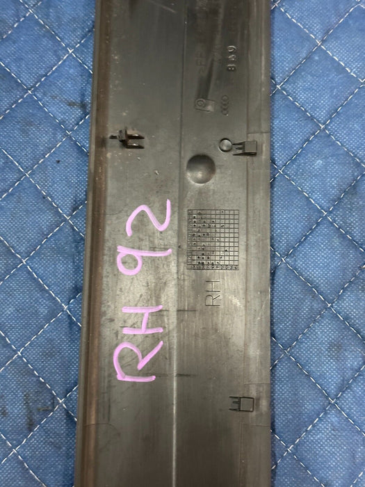 2014 AUDI R8 FRONT PASSENGER RIGHT KICK SCUFF SILL PLATE OEM