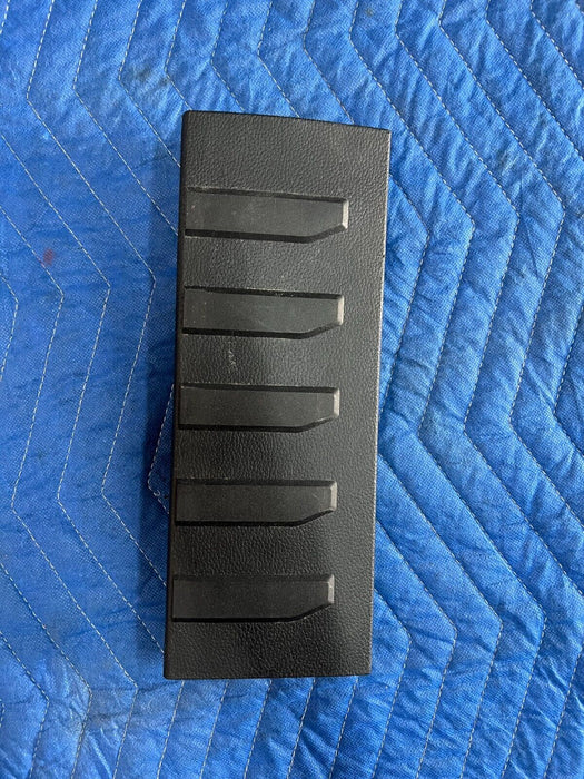 2017-2019 FORD F250 F350 BLACK REAR LEFT DRIVER KICK PLATE OEM *SCUFFS*