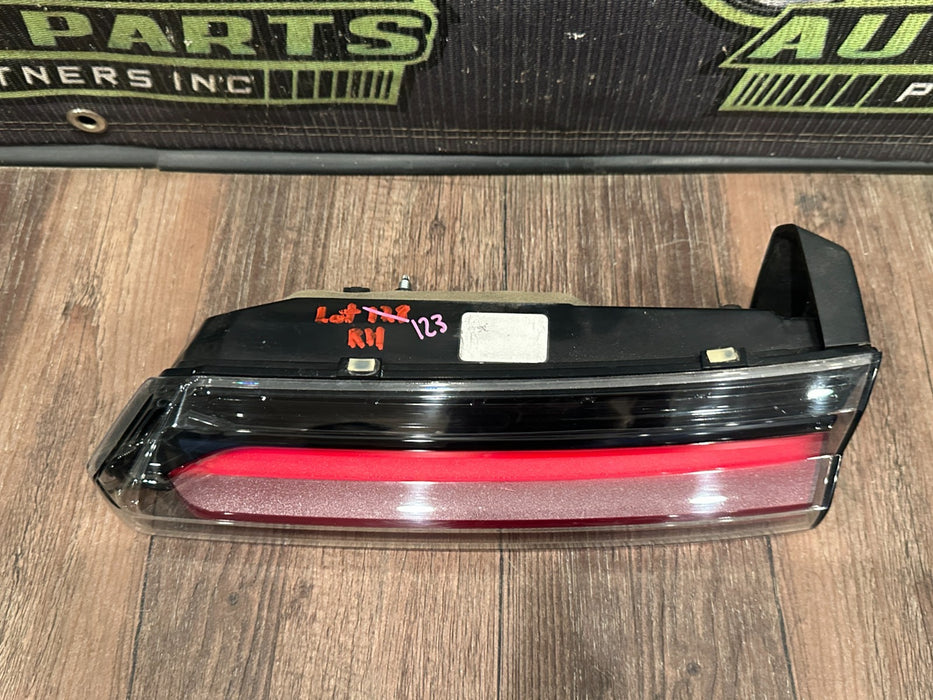 2018-2024 LAMBORGHINI URUS INNER RIGHT TAIL LIGHT OEM