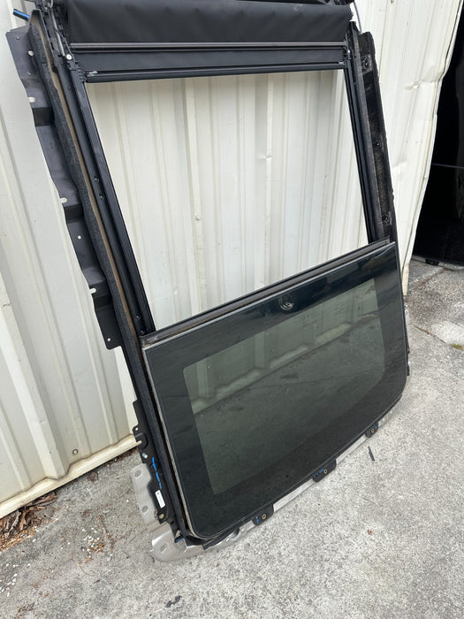 2017 2018 2019 FORD F250 F350 F450 PLATINUM TWIN PANEL MOONROOF OEM GENUINE