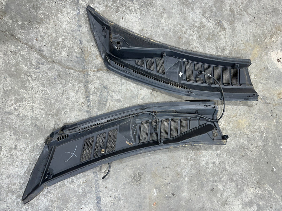 2019 FORD F150 RAPTOR FRONT WINDSHIELD COWL OEM FL34-1502222-A